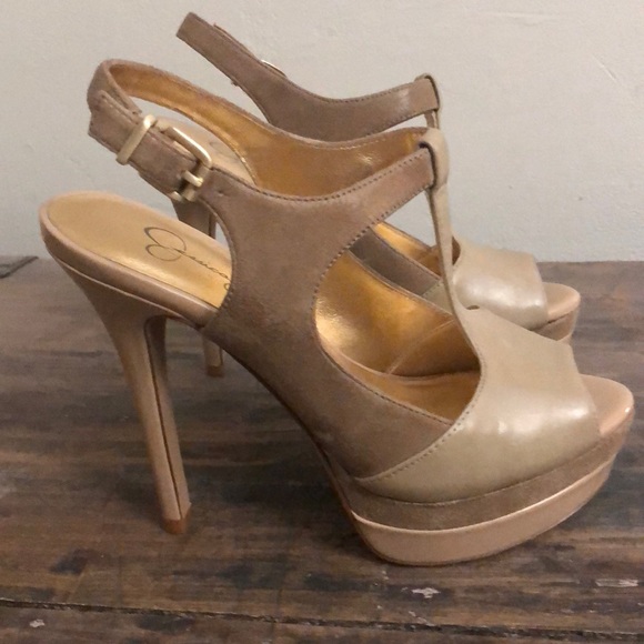 Heels - Picture 2 of 2